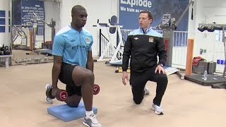 Micah Richards gym workout  How to do the split squat exercise  Pro level training [upl. by Horbal]