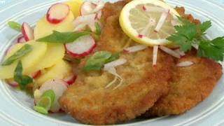 Rezept Wiener Schnitzel mit selbstgemachtem Kartoffelsalat [upl. by Owen]