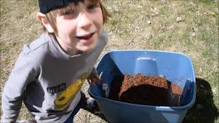 Home Made Potting Mix Vermiculite Perlite Coco Coir And Compost How To Rehydrate Coco Coir [upl. by Bev761]