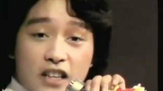 張國榮Leslie Cheung 1978年韓國音樂節 [upl. by Eidnim178]