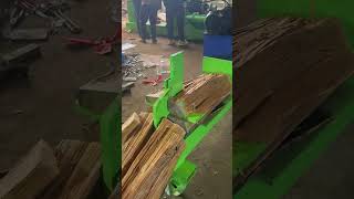 Wood splitting ax wood splitting method 6 [upl. by Utter]