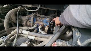 Bobcat S630 code d7553 left forward solenoid error [upl. by Llerod]