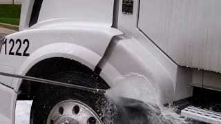 How to effectively 2 Step Truck Wash without a brush [upl. by Ewall]