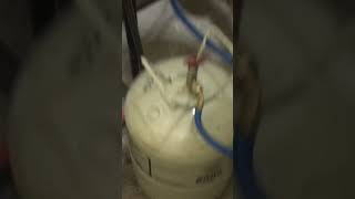 R600 gas pressure frej ma r600 gas ka pressure shortvideo refrigerant [upl. by Acimad]