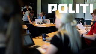 Rapportsprog på Politiskolen [upl. by Jacquetta]