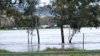 Myrtleford Ovens Floodswmv [upl. by Celene850]