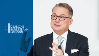 Pressekonferenz Bundesbank greift für 2022 auf Risikovorsorge zurück [upl. by Anialram]