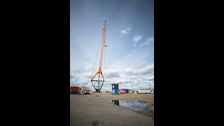 Tetrahedron Offshore Wind Turbine Full Scale Prototype Crane [upl. by Galven]