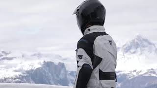 Dainese Antartica la nuova tecnologia per linverno in moto [upl. by Saeger480]