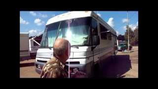 1997 Winnebago Adventurer Walkaround [upl. by Ornstead497]