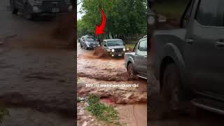 Ketakutan SUV melewati Banjir shorts wow trending car [upl. by Irot]