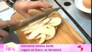 Receta  Boletus al ajillo [upl. by Helbona]