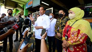 Keterangan Pers Presiden Jokowi Saat Kunjungi Pasar Wonokromo Surabaya 18 Februari 2023 [upl. by Otsirc]