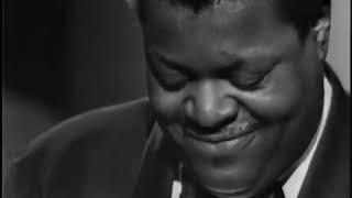 Jazz Icons  Oscar Peterson  Live In 63 64 65 [upl. by Gnemgnok]