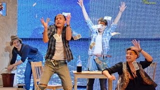 Musical „MAMMA MIA” Piosenka quotKasa Kasaquot Money Money Teatr Roma 2015 [upl. by Nawad]