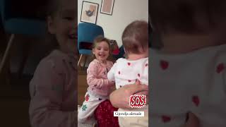 “Gjendja aktuale” Eliona Pitarka poston video me dy vajzat duke qarë 🥹😲 [upl. by Nare680]