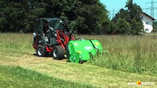 Weidemann Hoflader mit Peruzzo Grassammelmäher [upl. by Yentruocal]