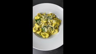 Tortellini Ricotta e Spinaci mit Curry Sahne Soße✨  Shorts [upl. by Garfield]