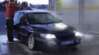 Johns Opel Omega [upl. by Vanzant227]