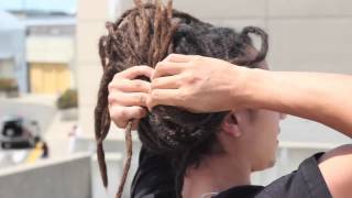 Tying Up Dreads to Avoid Summer Heat Howto Style Dreadlocks [upl. by Tayib]