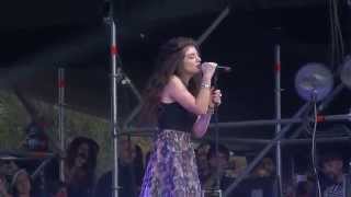 Lorde  Royals Live Lollapalooza Chile 2014 [upl. by Karlik685]