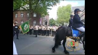 Königsparade Freiheitsglocke Reg Fanfarencorps Düsseldorf Wersten 1964 [upl. by Waltner198]