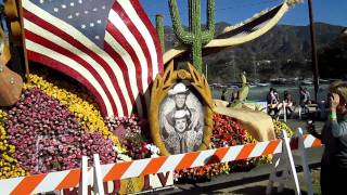 Rose Parade Float 2012 upclose [upl. by Geier]