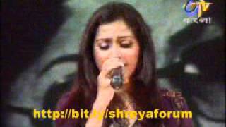 Shreya Ghoshal singing old classic quotogo aar kichu to naiquot [upl. by Theurer]