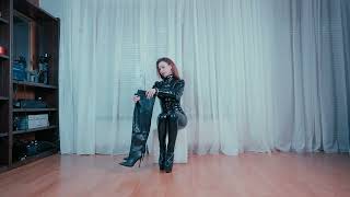 HAUL AND TRY ON BOOTS BOOTIES OVERKNEES THIGHHIGH BOOTS WEARING LEATHER LEGGINGS AND LATEX TOP [upl. by Aeuhsoj]