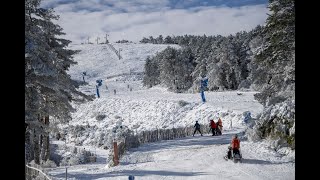 Nueva jornada de esquí en Manzaneda [upl. by Ainecey409]