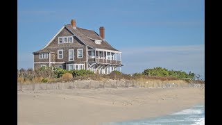 Iconic Hamptons Waterfront Home in Wainscott New York [upl. by Bik]