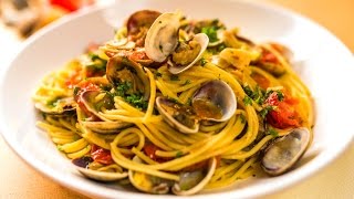 Vénuszkagylós spagetti recept Spaghetti alle vongole [upl. by Fraase]