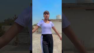 isha rathive pagla tere pichhe pagale hoive pagla song dancevideoshorts youtubeshorts ytshorts [upl. by Konyn978]