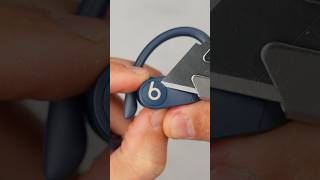 🤔 Best looking EarBuds PowerBeats Pro [upl. by Ahsemad]