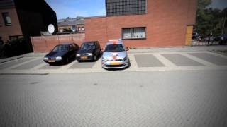 Auto Parkeren  Instructievideos Auto Parkeren  Rijschool Roordink [upl. by Lyrret142]