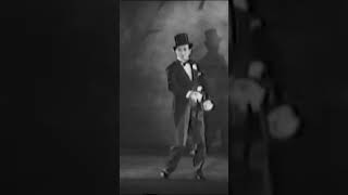 Clip from original PUTTIN ON THE RITZ 1930 by Irving Berlin shorts [upl. by Bogusz455]