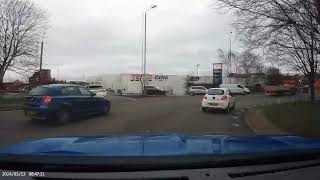 Van Cuts Up KA On Roundabout UK Bad Drivers Road Rage observations [upl. by Raynard957]