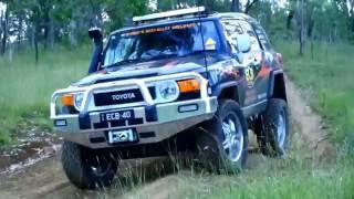 ECB FJ Cruiser at Landcruiser Park with Polished Big Tube Bullbar [upl. by Sivahc81]