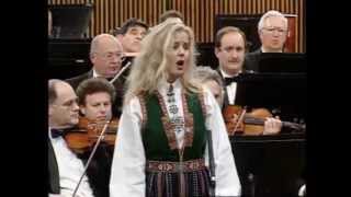 Grieg  Solveigs song  Arie Vardi conducts [upl. by Nnawtna]