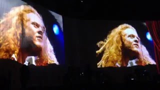 Simply Red  Holding Back The Years  live in London  The O2  17 12 2015 [upl. by Anisah424]