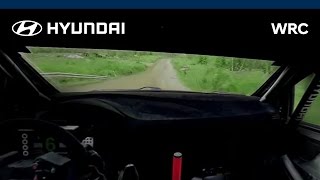 Hyundai i20 WRC Un paseo 360º con Dani Sordo [upl. by Rehpatsirhc240]