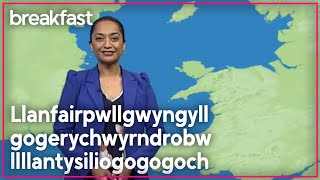 Māori reporter’s hilarious attempts at saying THAT long Welsh place name  TVNZ Breakfast [upl. by Yltneb]