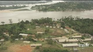 Gabon  région de Lambaréné [upl. by Hairakcaz]