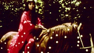 草間彌生、1968年当時の貴重な映像先行解禁／映画『草間彌生∞INFINITY』本編映像 [upl. by Ofloda]