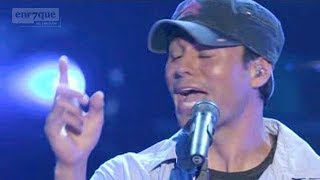 Enrique Iglesias  Nunca Te Olvidare LIVE English lyrics [upl. by Kory522]