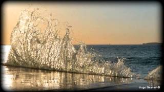 SaintMalo Les vagues de lannée 2012 [upl. by Joab]