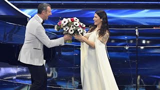 Sanremo 2022 Elisa torna in gara dopo 21 anni e conquista i social quotUn angeloquot [upl. by Ytinav]