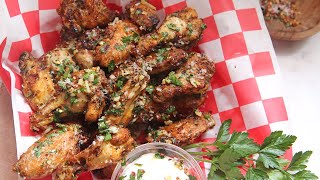 Restaurant Style Garlic Parmesan Wings [upl. by Yunfei]