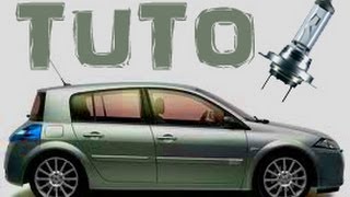 TUTO changer lampoule dun feux de croisement Renault Mégane 2 how to change dipped headlight HD [upl. by Leuqer287]