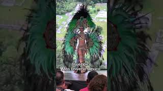 Impresionante penacho y traje de Pakal de Miss Universo México 😍🇲🇽 missuniverso [upl. by Eihpos]